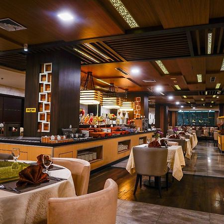 Nagoya Hill Hotel Batam Dış mekan fotoğraf