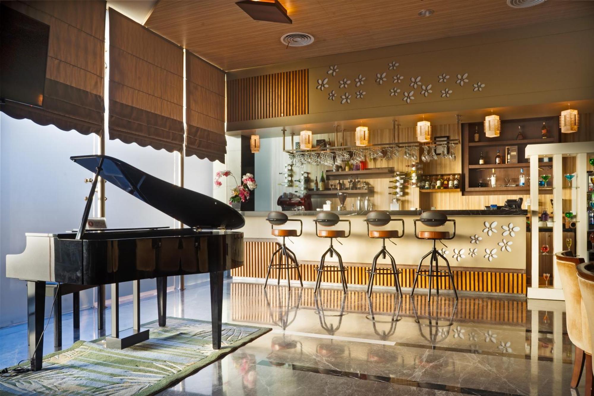 Nagoya Hill Hotel Batam Dış mekan fotoğraf