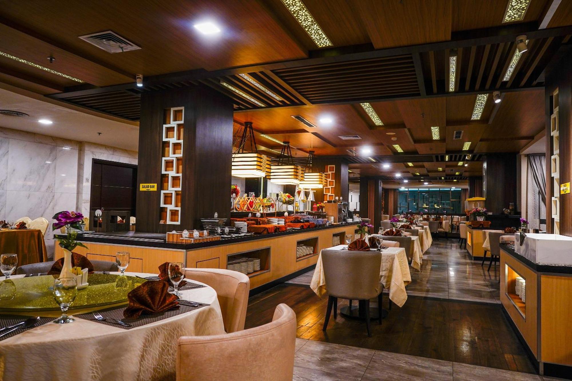 Nagoya Hill Hotel Batam Dış mekan fotoğraf