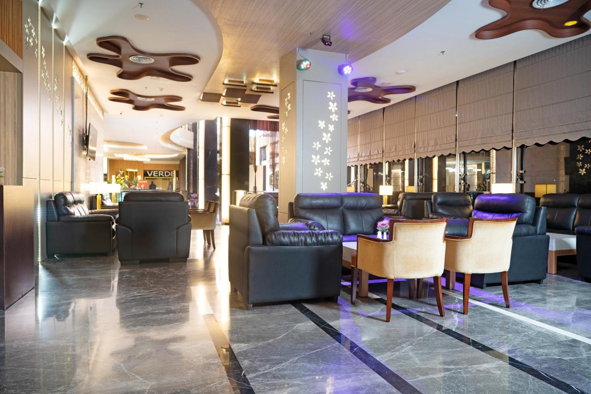 Nagoya Hill Hotel Batam Dış mekan fotoğraf