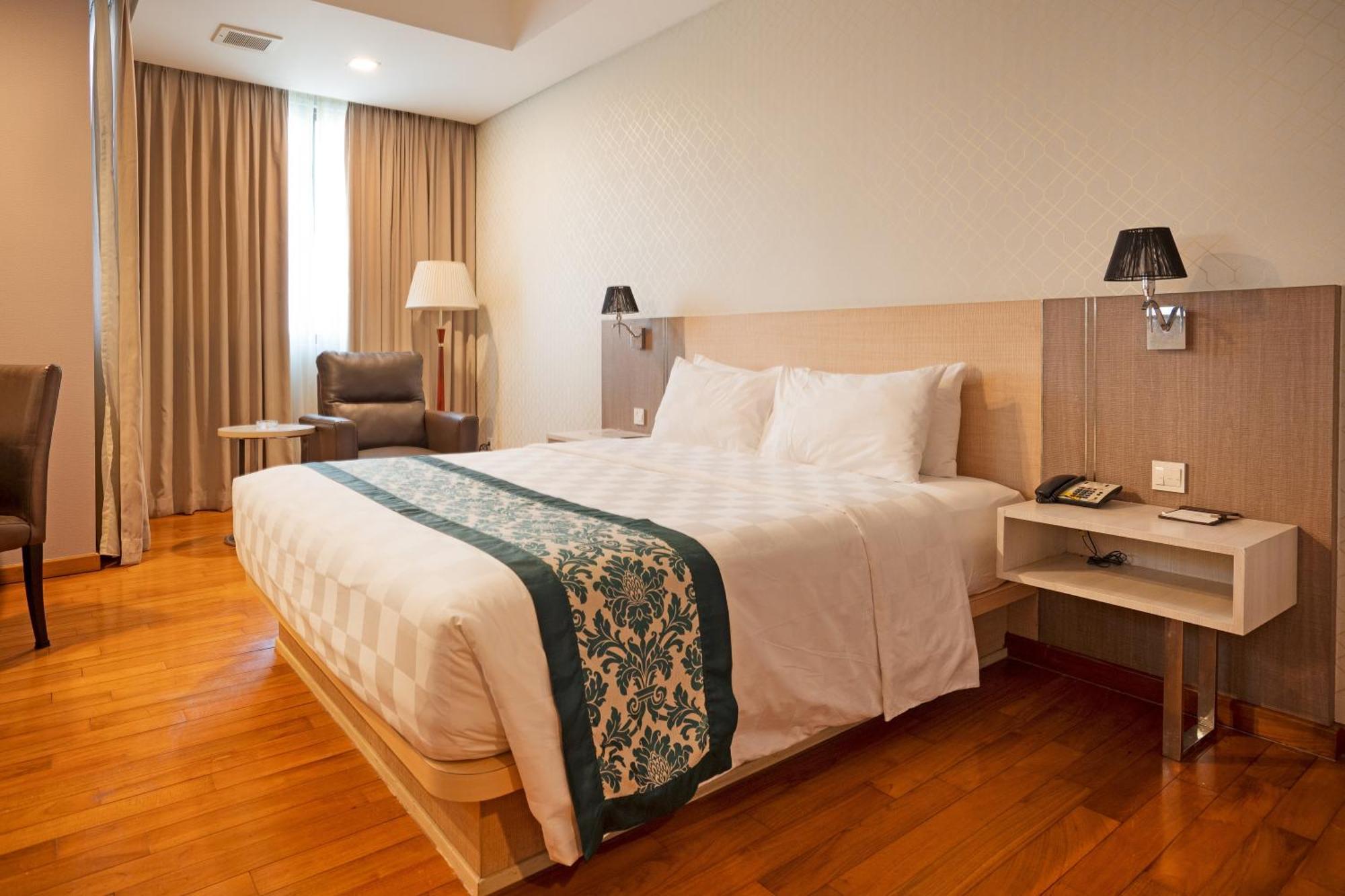 Nagoya Hill Hotel Batam Dış mekan fotoğraf