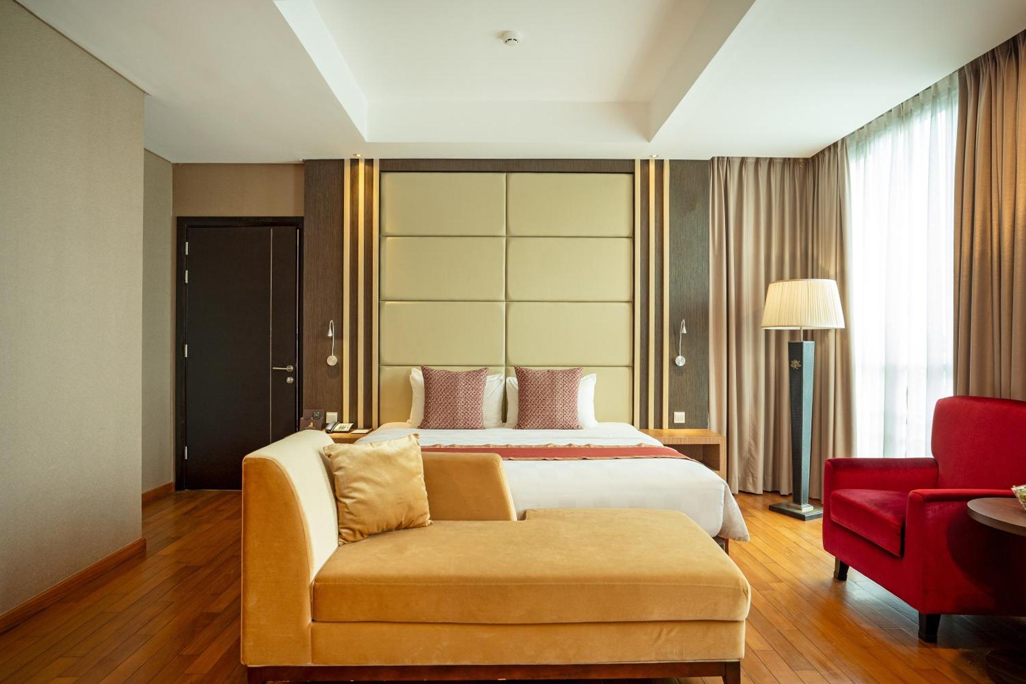 Nagoya Hill Hotel Batam Dış mekan fotoğraf