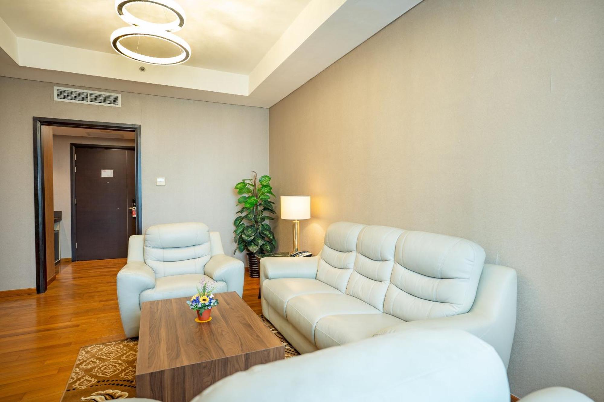 Nagoya Hill Hotel Batam Dış mekan fotoğraf