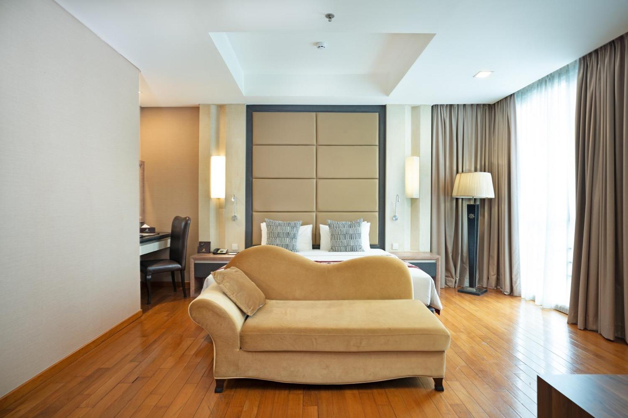 Nagoya Hill Hotel Batam Dış mekan fotoğraf