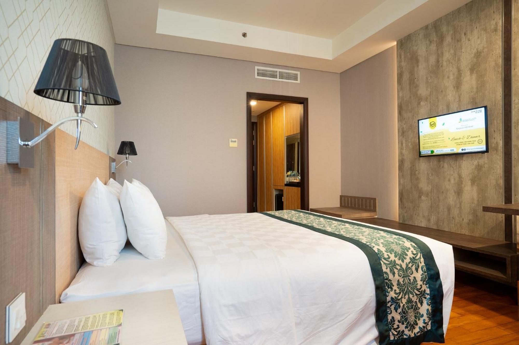 Nagoya Hill Hotel Batam Dış mekan fotoğraf