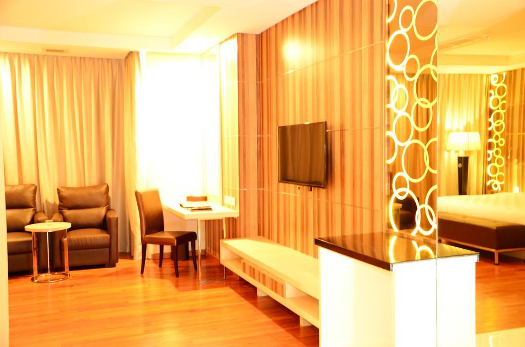Nagoya Hill Hotel Batam Dış mekan fotoğraf