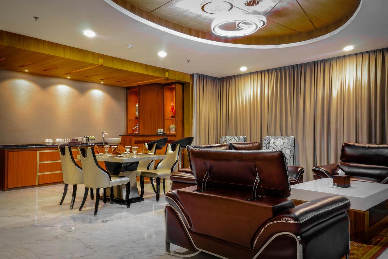 Nagoya Hill Hotel Batam Dış mekan fotoğraf