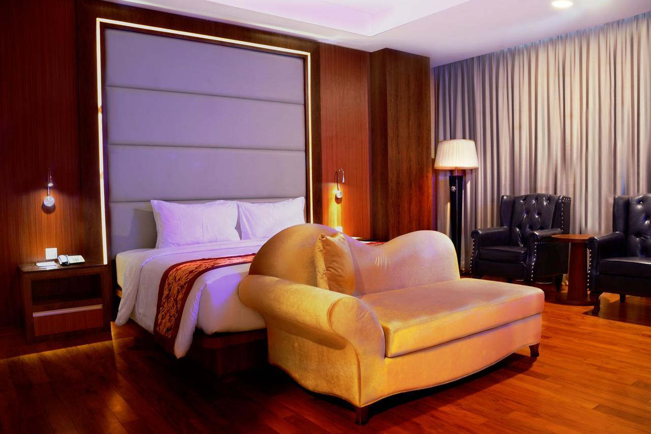 Nagoya Hill Hotel Batam Dış mekan fotoğraf